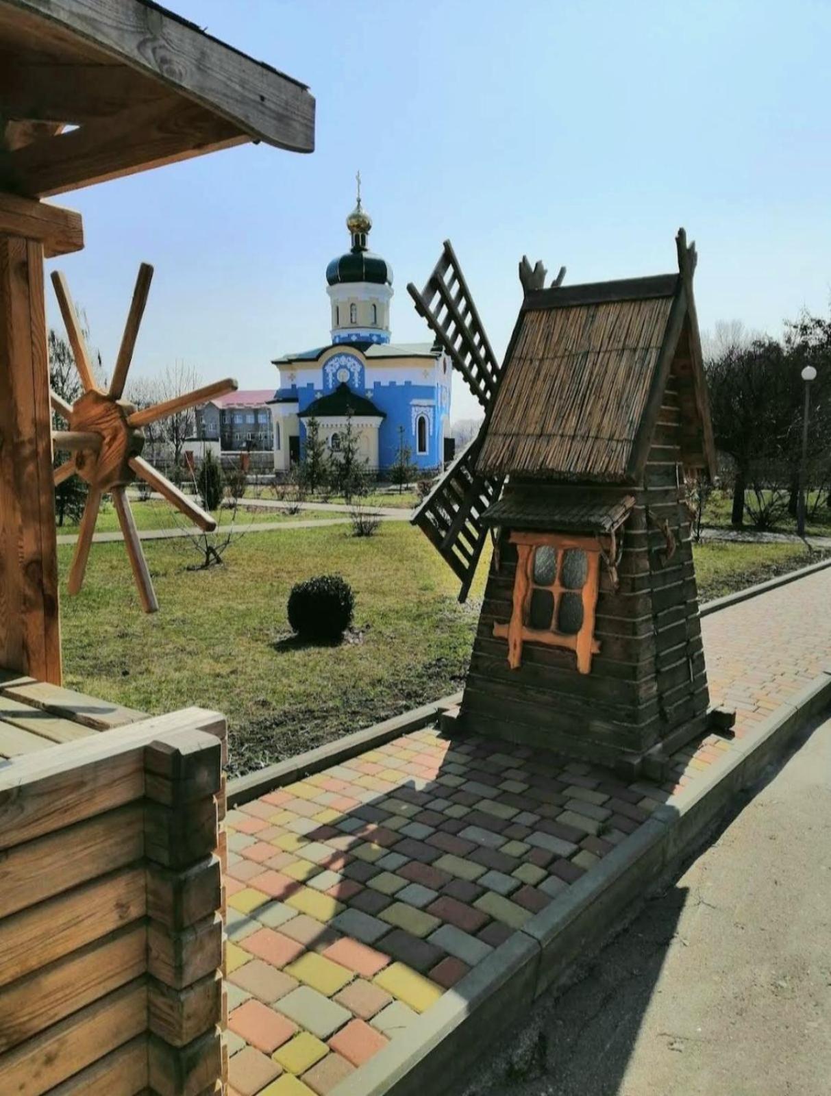 Vershnyk Cherkasy Exterior photo