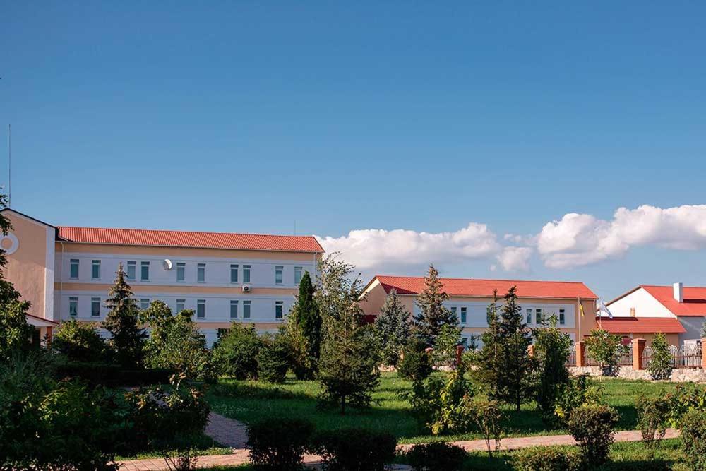 Vershnyk Cherkasy Exterior photo